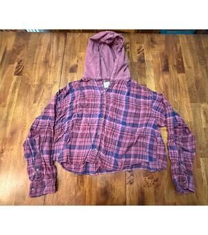 American Eagle Hooded Plaid Flannel Shirt Jacket Women’s Large Distressed